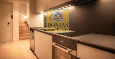 ΜΕΖΟΝΕΤΑ ΠΡΟΣ ΠΩΛΗΣΗ ΣΤΗ ΚΗΦΙΣΙΑ Φωτογραφία 