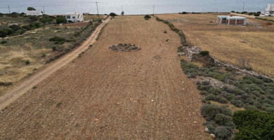Παραθαλάσσιο επενδυτικό αγροτεμάχιο στην Αγιασσό Φωτογραφία 