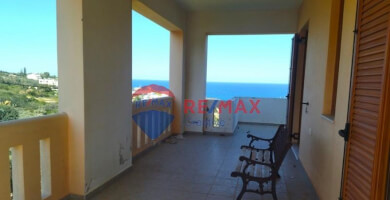 Beautiful Maisonette in Gerani  Photo 