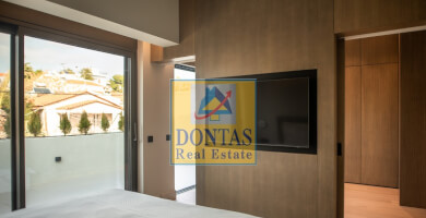 ΜΕΖΟΝΕΤΑ ΠΡΟΣ ΠΩΛΗΣΗ ΣΤΗ ΚΗΦΙΣΙΑ Φωτογραφία 