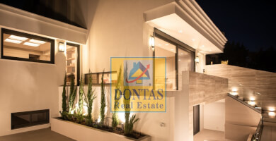 ΜΕΖΟΝΕΤΑ ΠΡΟΣ ΠΩΛΗΣΗ ΣΤΗ ΚΗΦΙΣΙΑ Φωτογραφία 