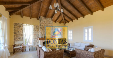 ΜΟΝΟΚΑΤΟΙΚΙΑ ΠΡΟΣ ΠΩΛΗΣΗ ΣΤΗ ΒΕΡΒΕΡΟΝΤΑ  Φωτογραφία 